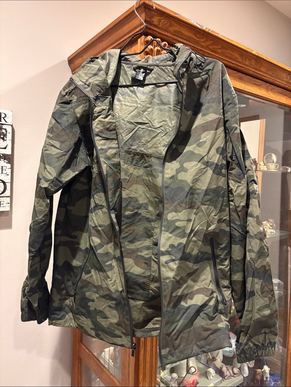 Camo Hooded Windbreaker Jacket - Olive Green